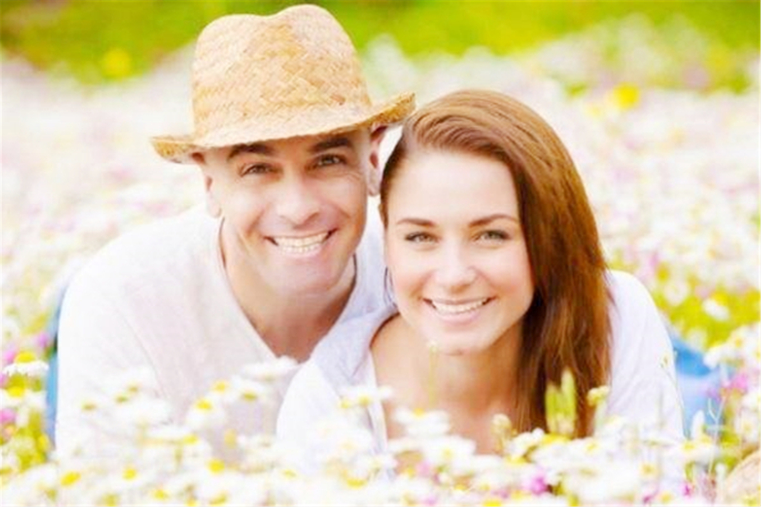 流产后为什么验孕棒还是两条杠,验孕棒能验出是来月经还是流产吗