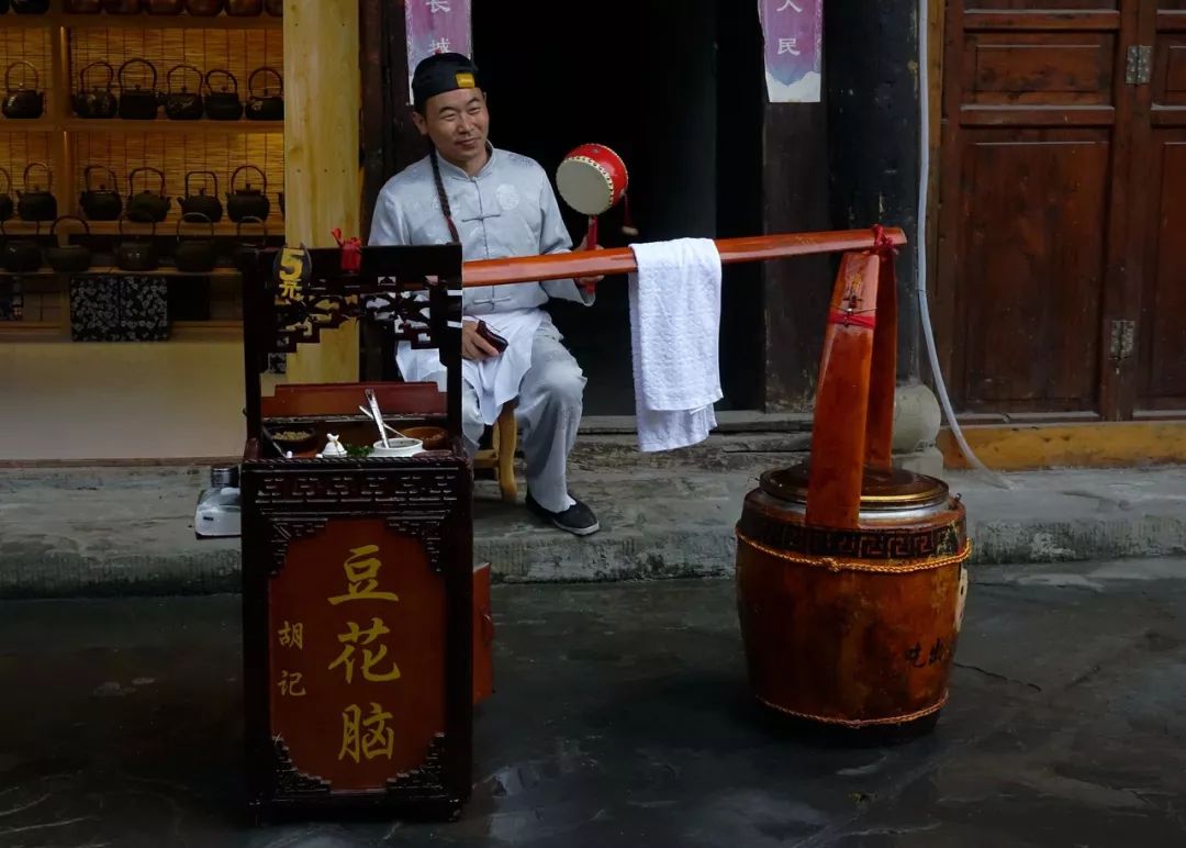 最值得去的10个国外旅行地,国内最值得去的二十个城市