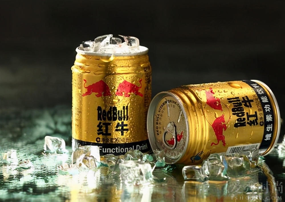 如果你喝下1000罐红牛会怎样,喝下1000罐红牛人的身体会怎么样