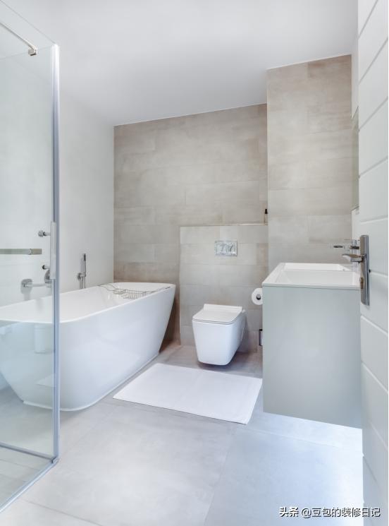 卫生间装修马桶离墙多远,装修马桶正对淋浴