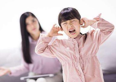 孩子脾气犟用什么方法教得好,如何纠正孩子的犟脾气