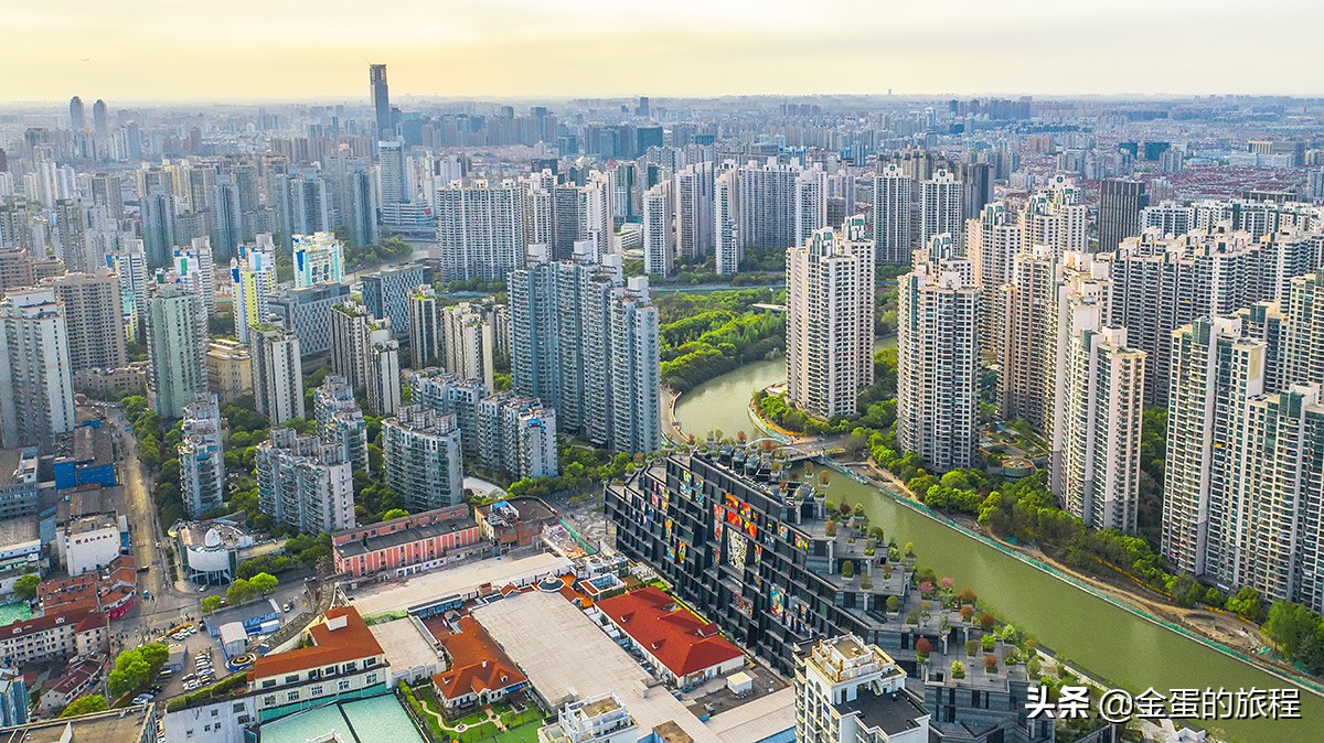 上海天安千树1分钟镜头,上海网红建筑天安千树