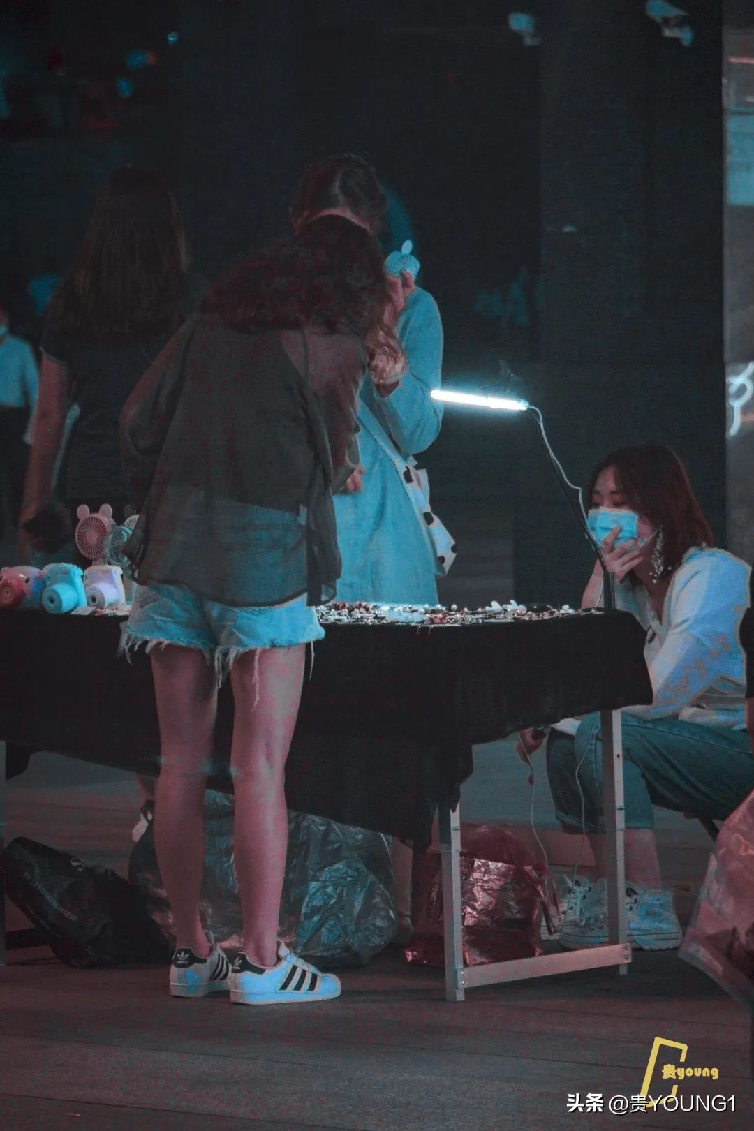 贵阳新村路摆地摊乱收费,贵阳清镇摆地摊学什么好