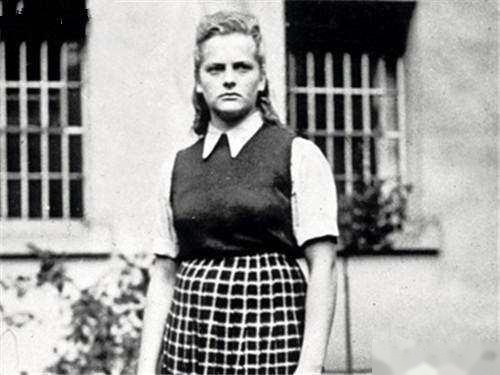 纳粹女魔头女囚,纳粹女魔头杀女囚