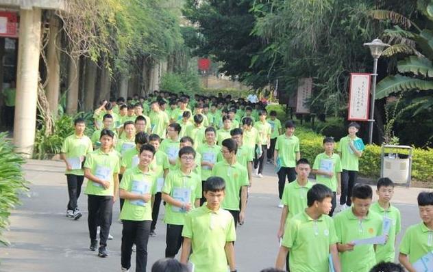 中考成绩不理想怎么办？家长要当机立断，以下5个择校标准要牢记