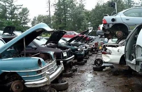 汽车报废哪些零件可以拆掉,汽车报废前别忘了留下几个零件