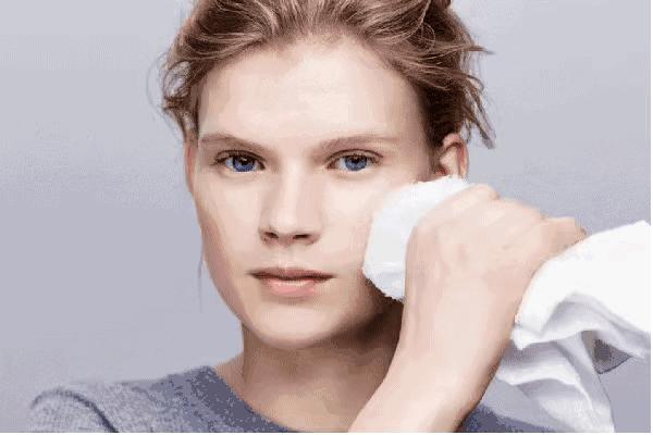 晒黑晒伤怎么快速恢复,晒伤晒黑最快美白修复方法面霜