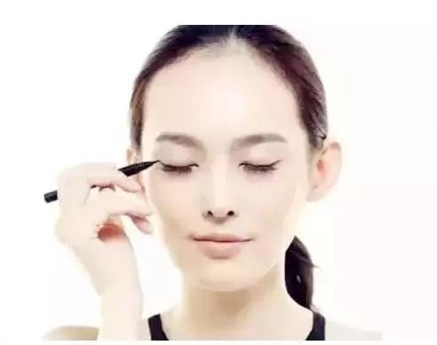 正品保证防水眼线笔不晕妆推荐,全网好评眼线笔