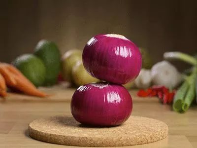 有脑梗的病能不能吃芹菜,洋葱可以预防脑梗