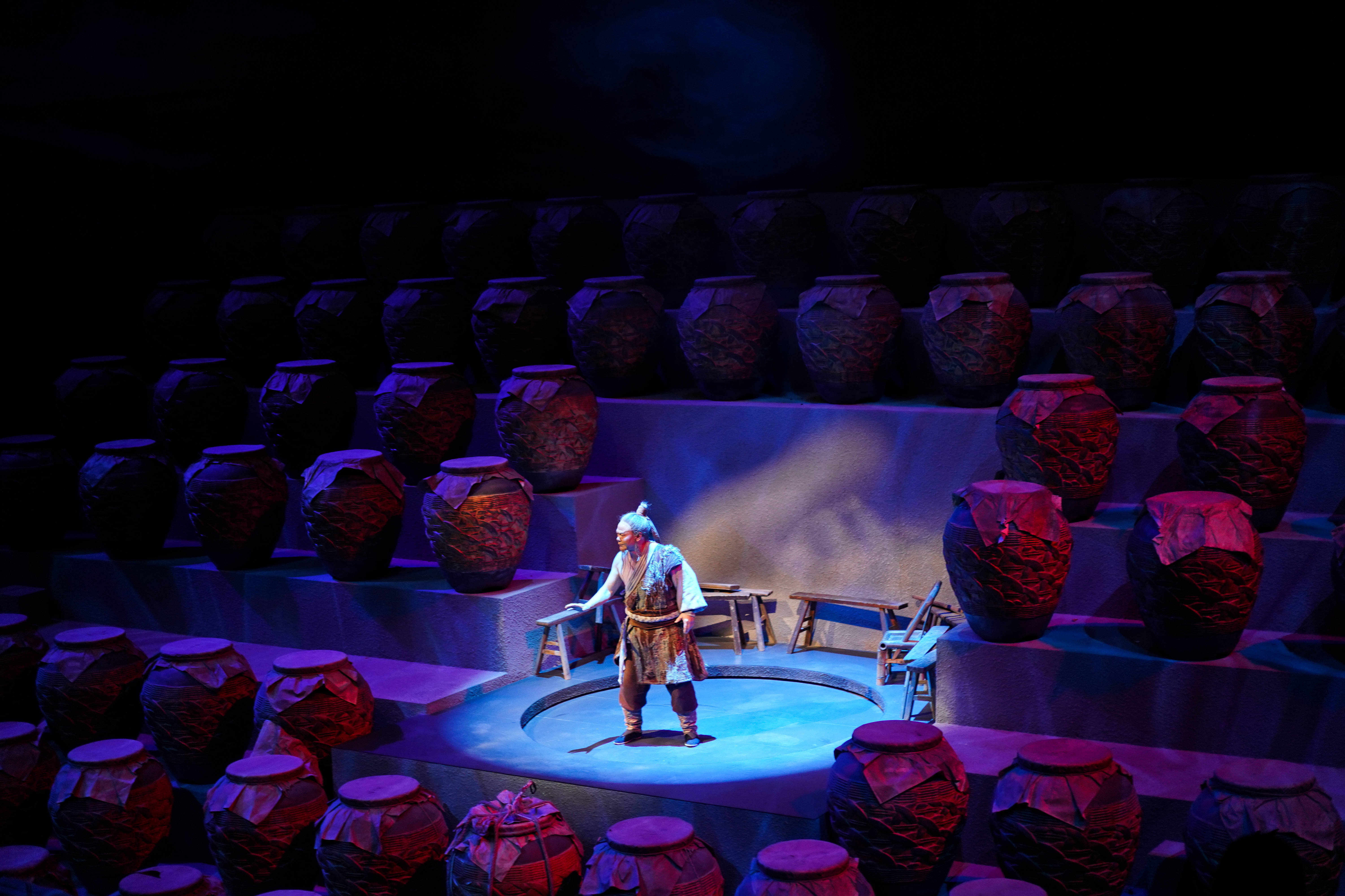 贵州黔东南千与千寻,茅台镇千与千寻