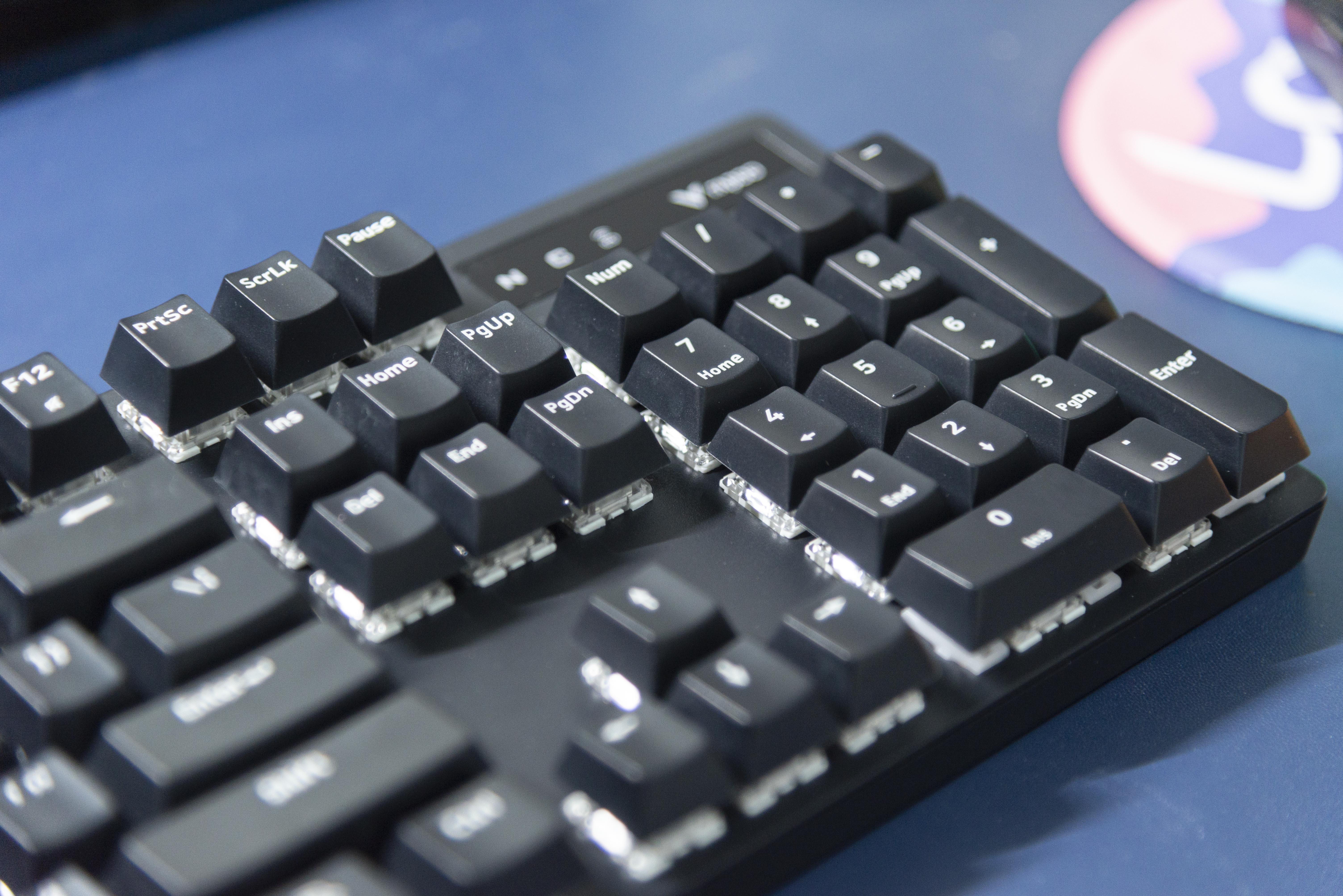 200以内青轴键盘性价比之王,200以内性价比高的机械键盘