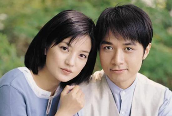 何书桓与依萍关系,何书桓为什么会喜欢依萍