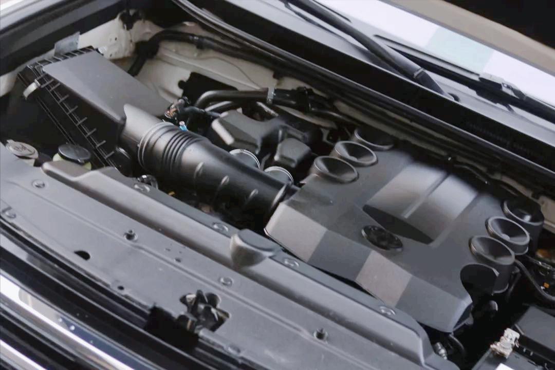 怪兽修车：翻新“残损不堪”的二手霸道LC150，满血复活变新车