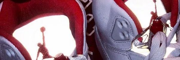 PradaXAdidas今晚最后入手机会！便宜国区发售3K+