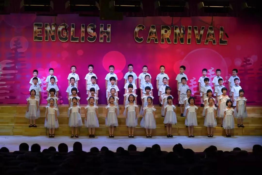 左手国学，右手英语，中杉学校真不一般