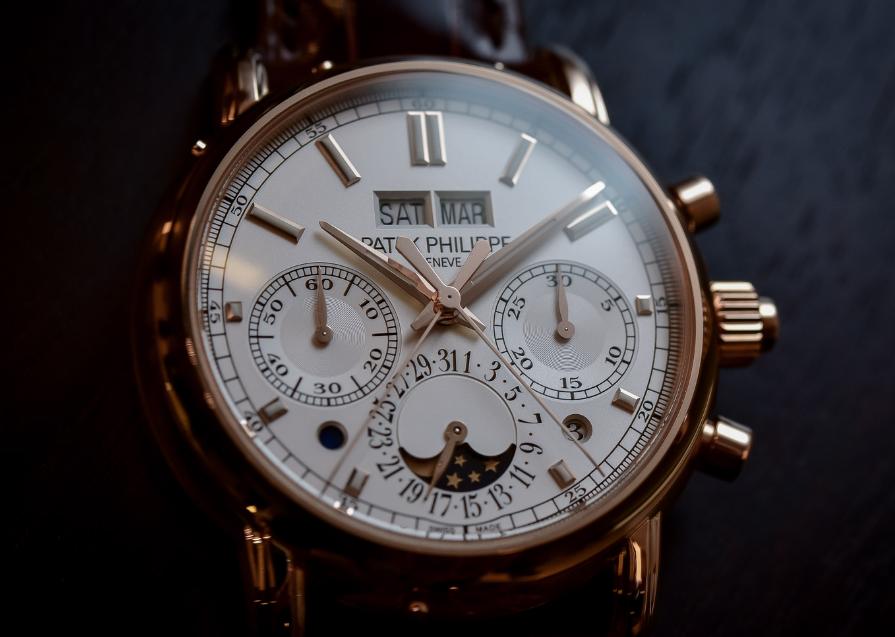 百达翡丽万年历日期跳表,百达翡丽5905日历调整