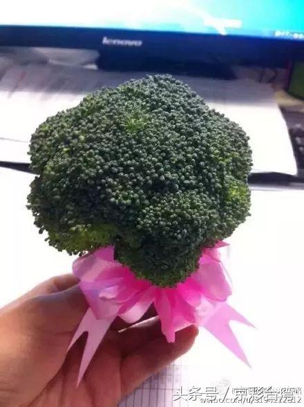 妇女节单位发什么礼物,妇女节单位发福利