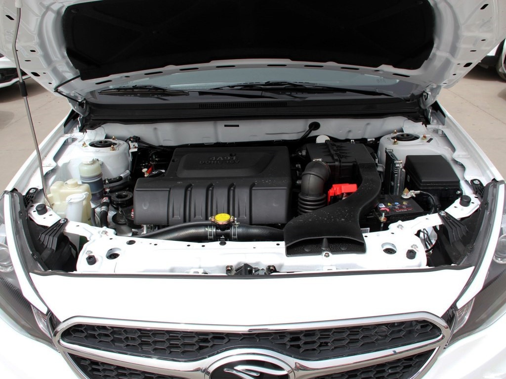 东南菱悦v5测评,东南v5菱致测评