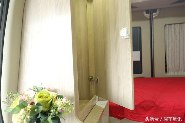 原厂豪华2018款大通长轴b型房车,大通无中门版的b型房车