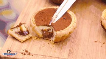 50年历史最会做港式蛋挞的芳叔来沈阳啦！好吃貌美，必打卡！