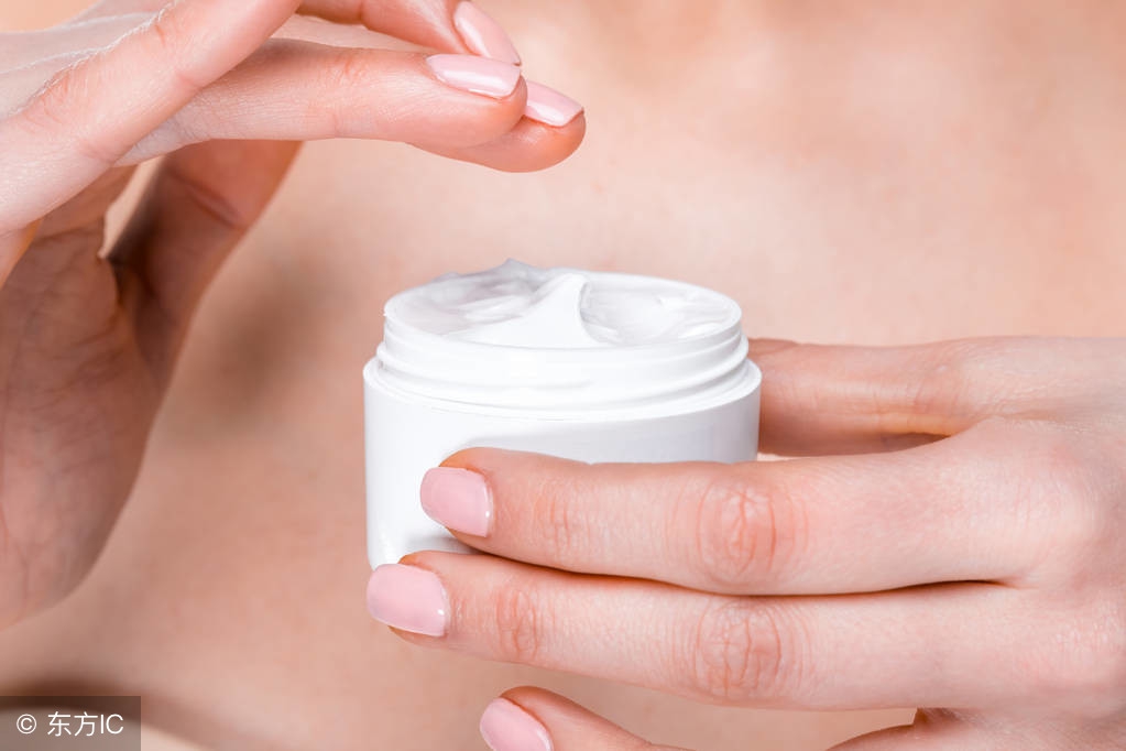 冬季干燥肌肤对策,冬天保湿防干燥