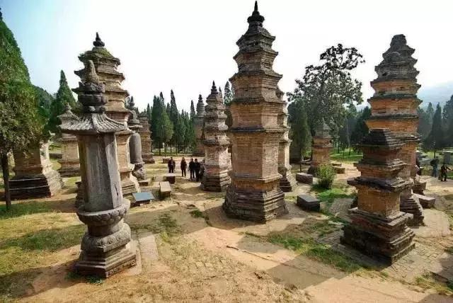 中国最神秘的4座佛塔,中国著名的佛塔排名