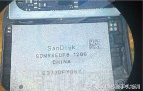 已经摔坏的iphone7p,修复一台报废手机