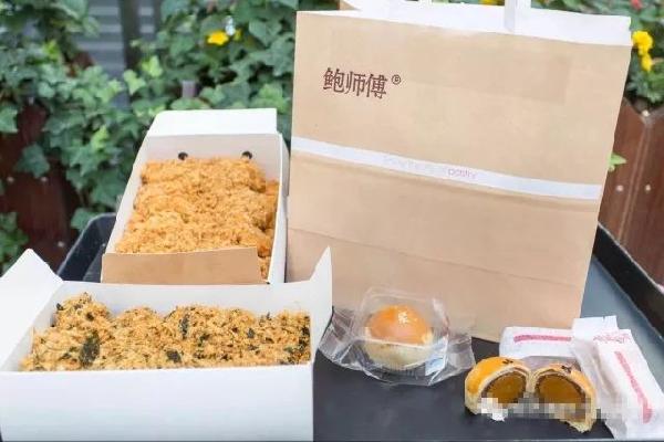 鲍师傅山寨和正品对比,鲍师傅是网红糕点吗