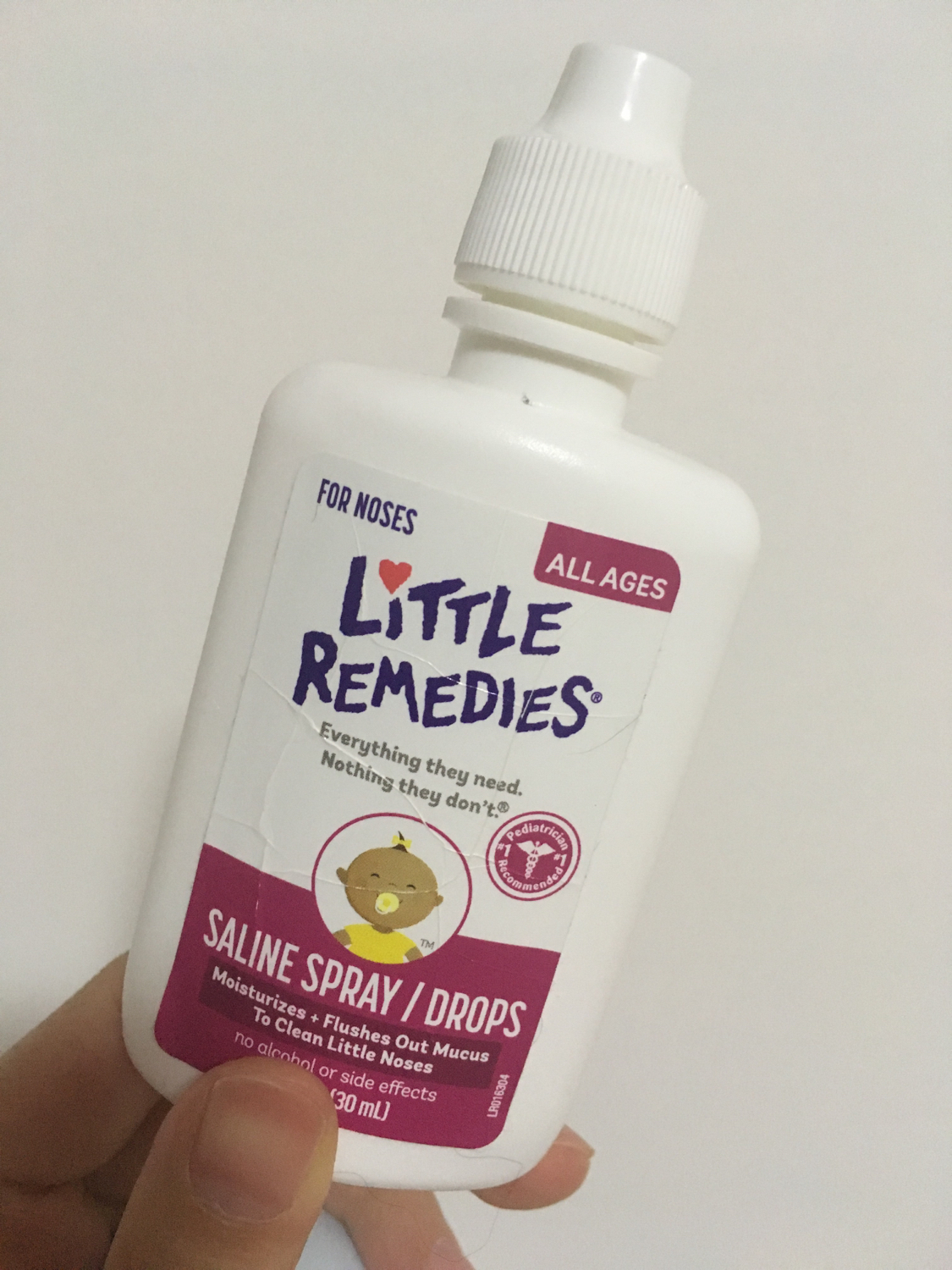 宝宝被鼻屎堵住怎么办,宝宝被鼻屎堵住