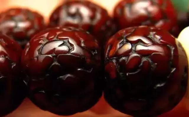 为什么盘菩提要戴手套,金刚菩提为什么要盘刷