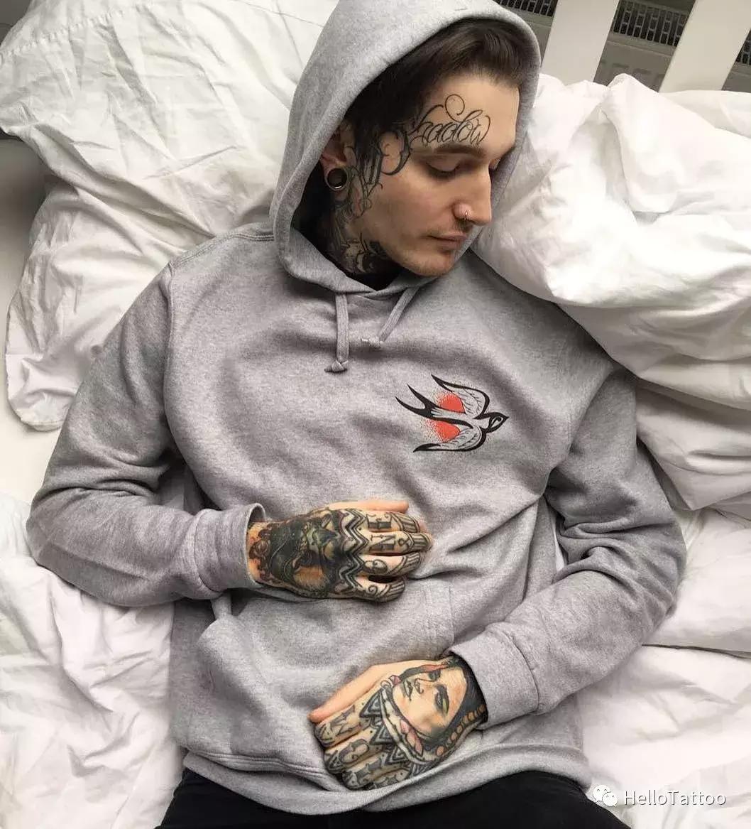 纹身能造成血液感染吗,纹身如果出现感染应该怎么处理