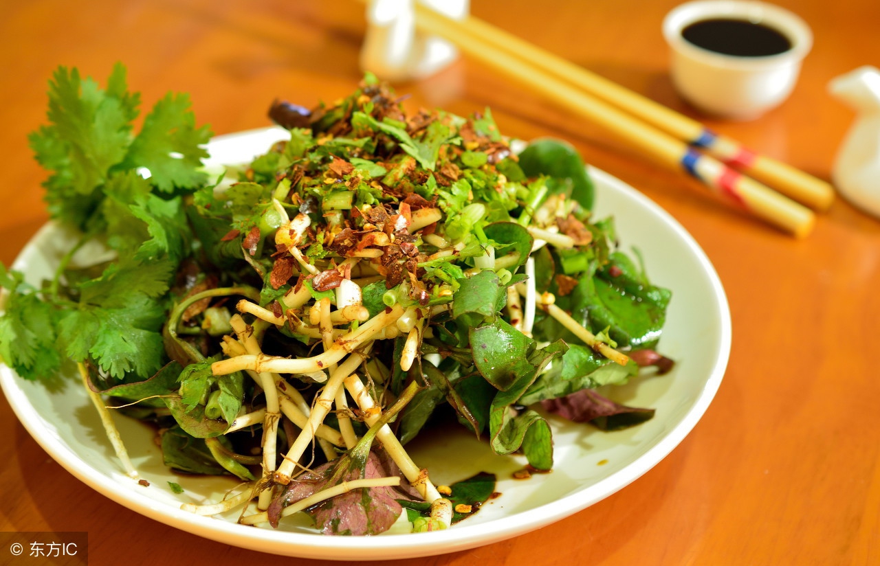 农村这种草毫不起眼,农村这种不起眼的植物