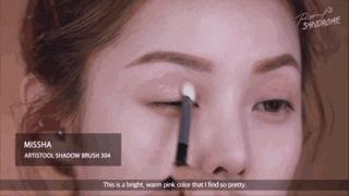 韩国林允妆容教学,裴秀智眼妆画法