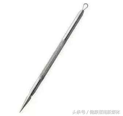 15岁男孩挤青春痘感染,挤痘感染致死案例