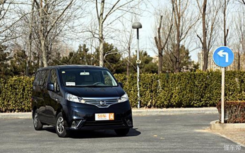 郑州日产nv200测试,郑州日产NV200试驾视频