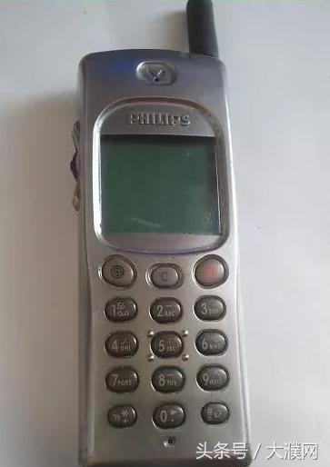 盘点一下你当年用过的手机,还记得你人生当中的第一款手机吗