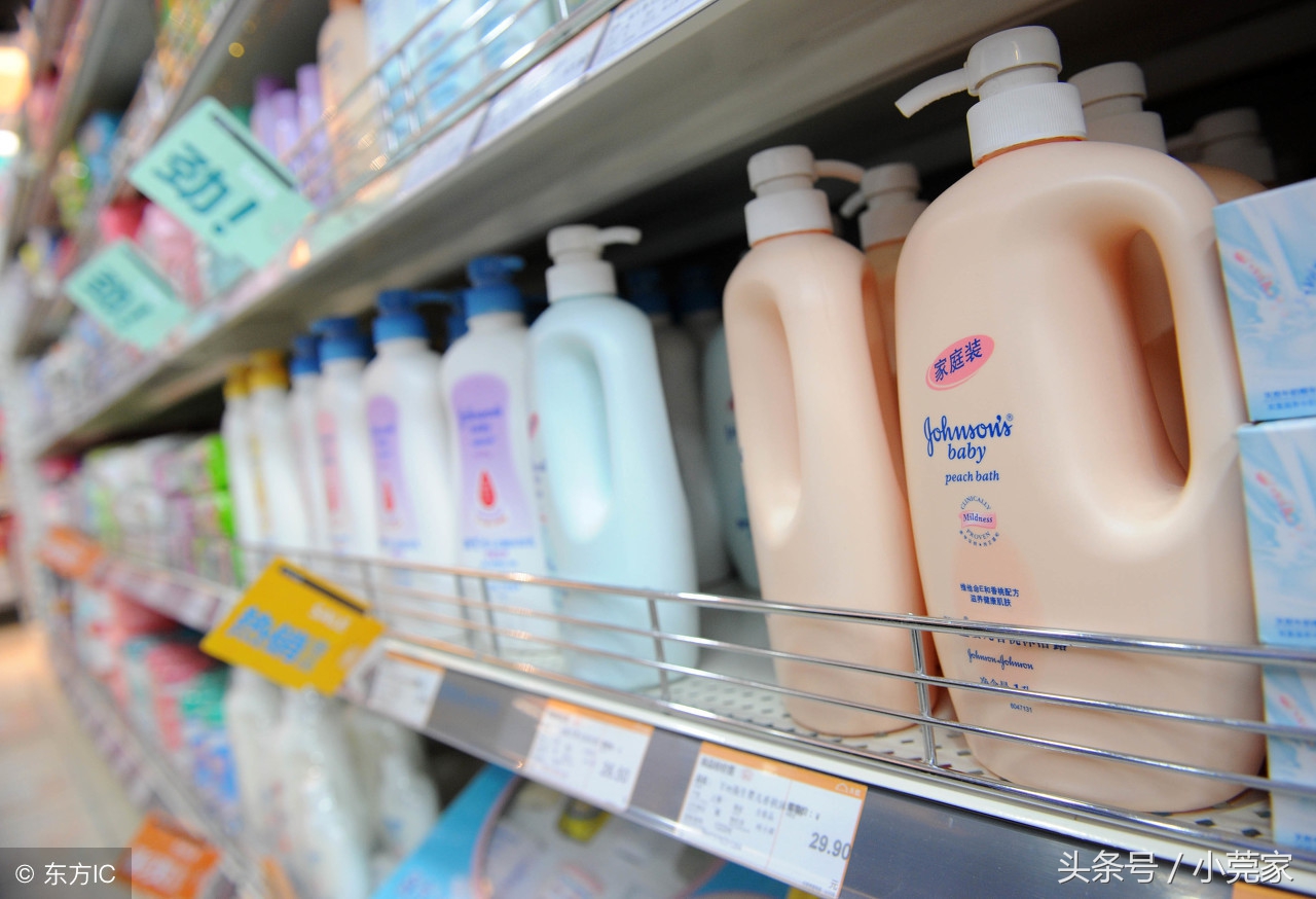 头发碰到口香糖怎么清洁掉,头发粘到口香糖怎么洗