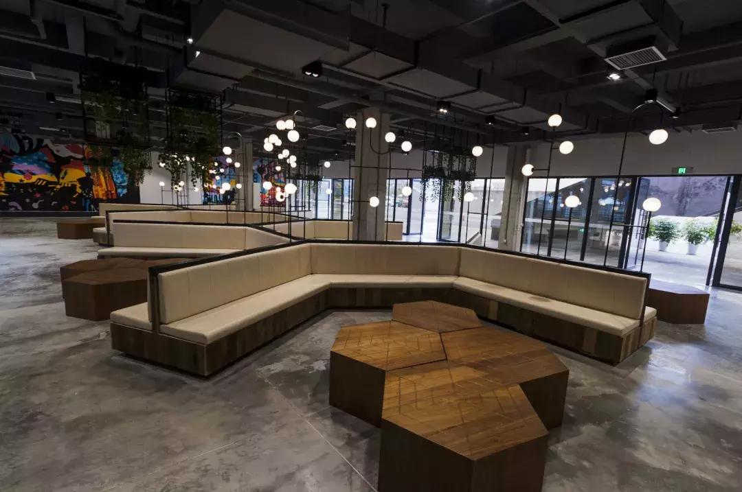 3d真实模拟车,3d实景模拟驾驶体验馆