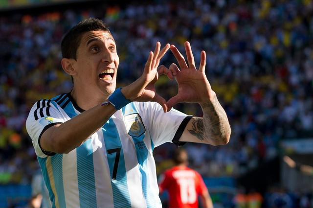 世界上十大足球明星,世界十大最有名的足球明星