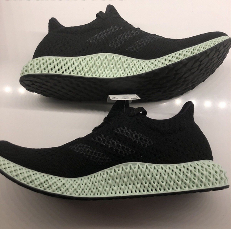 阿迪达斯3d打印鞋,阿迪达斯3d打印鞋最贵多少