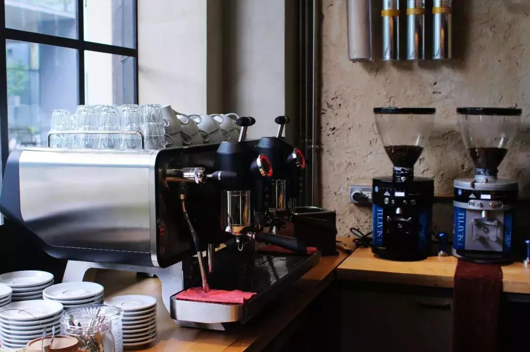 开一家咖啡馆要多少钱,帮你预算开店