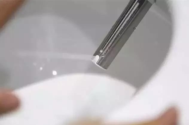 智能马桶更换马桶盖座圈一套,3000多的智能马桶换个主板多少钱