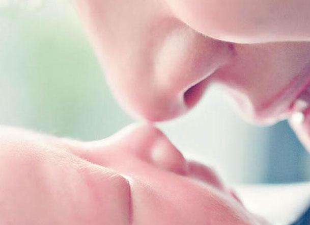 当二胎遭遇子宫腺肌症,瘢痕子宫二胎剖宫产