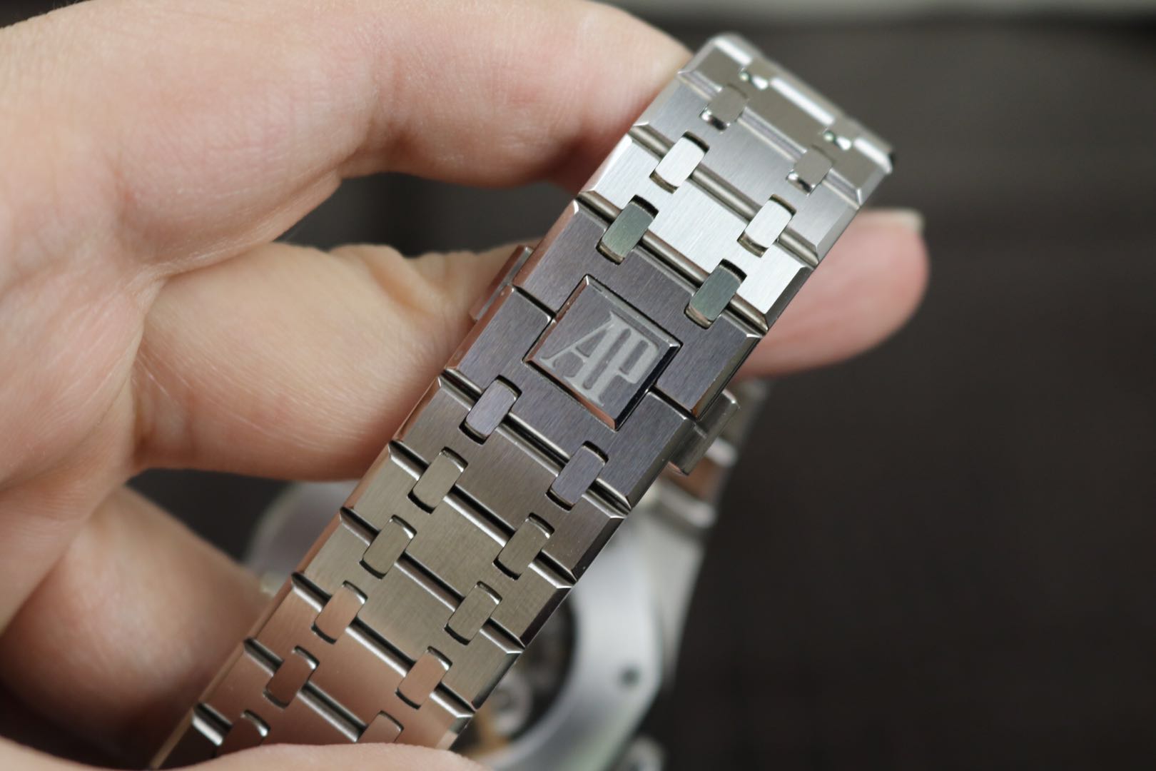 爱彼ap15400st复刻,爱彼ap26703皇家橡树离岸型42mm