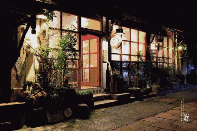 一个有着1500年历史的水乡古镇,江南水乡苏州锦溪古镇夜景