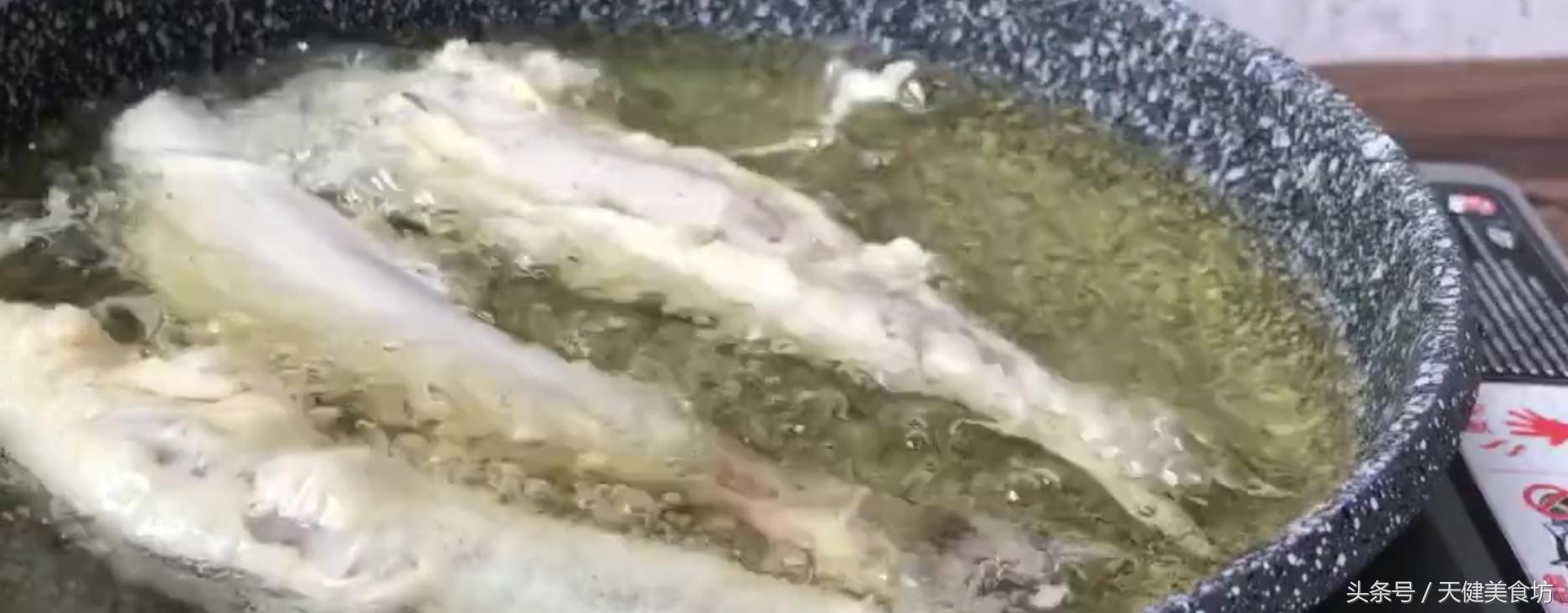 爱吃炸鲢鱼,酥炸龙头鱼家常做法