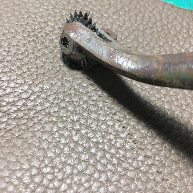 教你如何区分真假牛皮包包,包包怎么区分真皮还是假皮