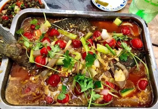 南昌炭火烤鱼,南昌烤鱼哪家正宗