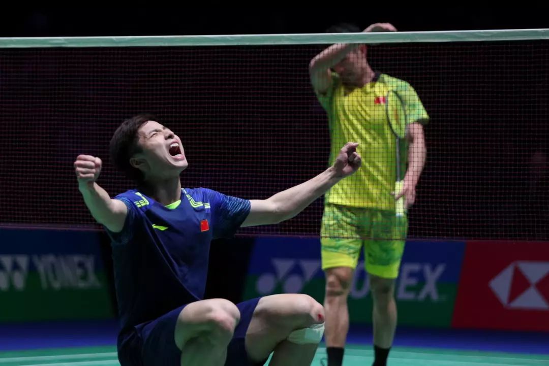 石宇奇战胜林丹完整视频,羽毛球丹麦赛石宇奇夺第五冠