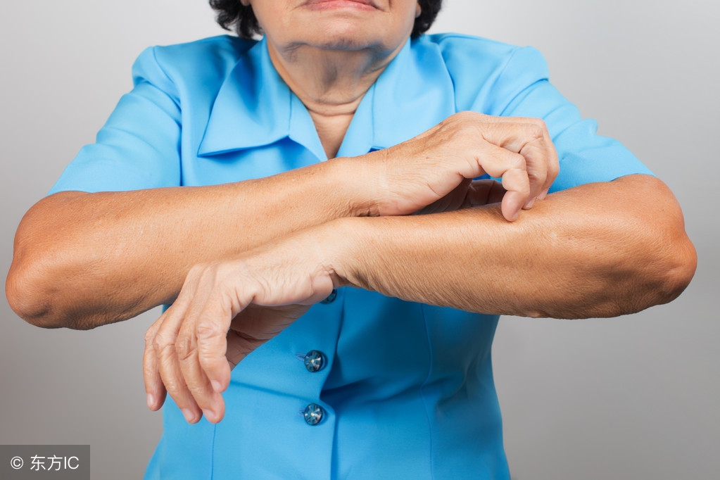 皮肤瘙痒越热越痒什么情况,冬天皮肤瘙痒越抓越痒怎么治